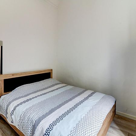 Lovely Cosy Flat In Nice Old Town Bagian luar foto
