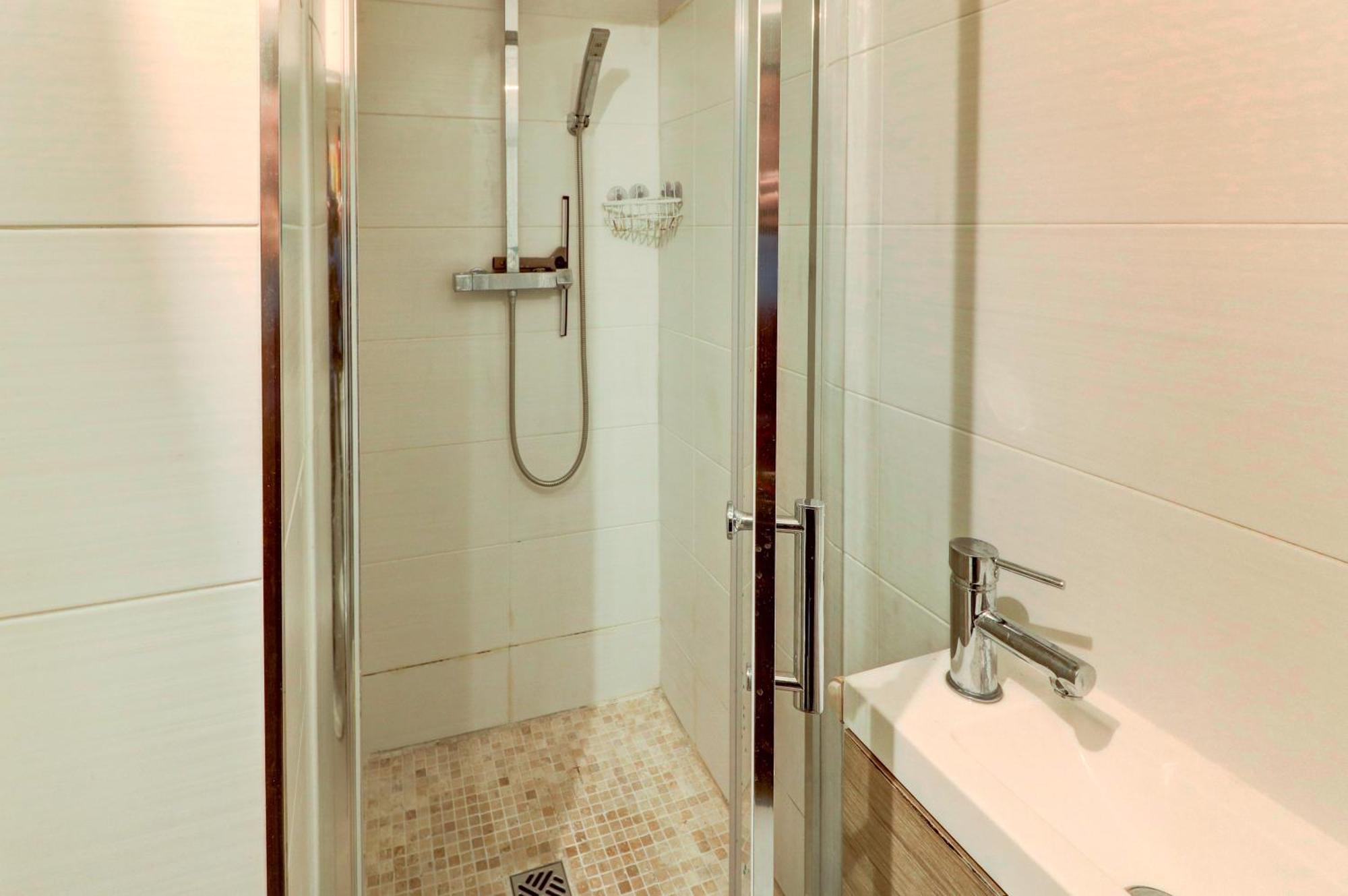 Lovely Cosy Flat In Nice Old Town Bagian luar foto