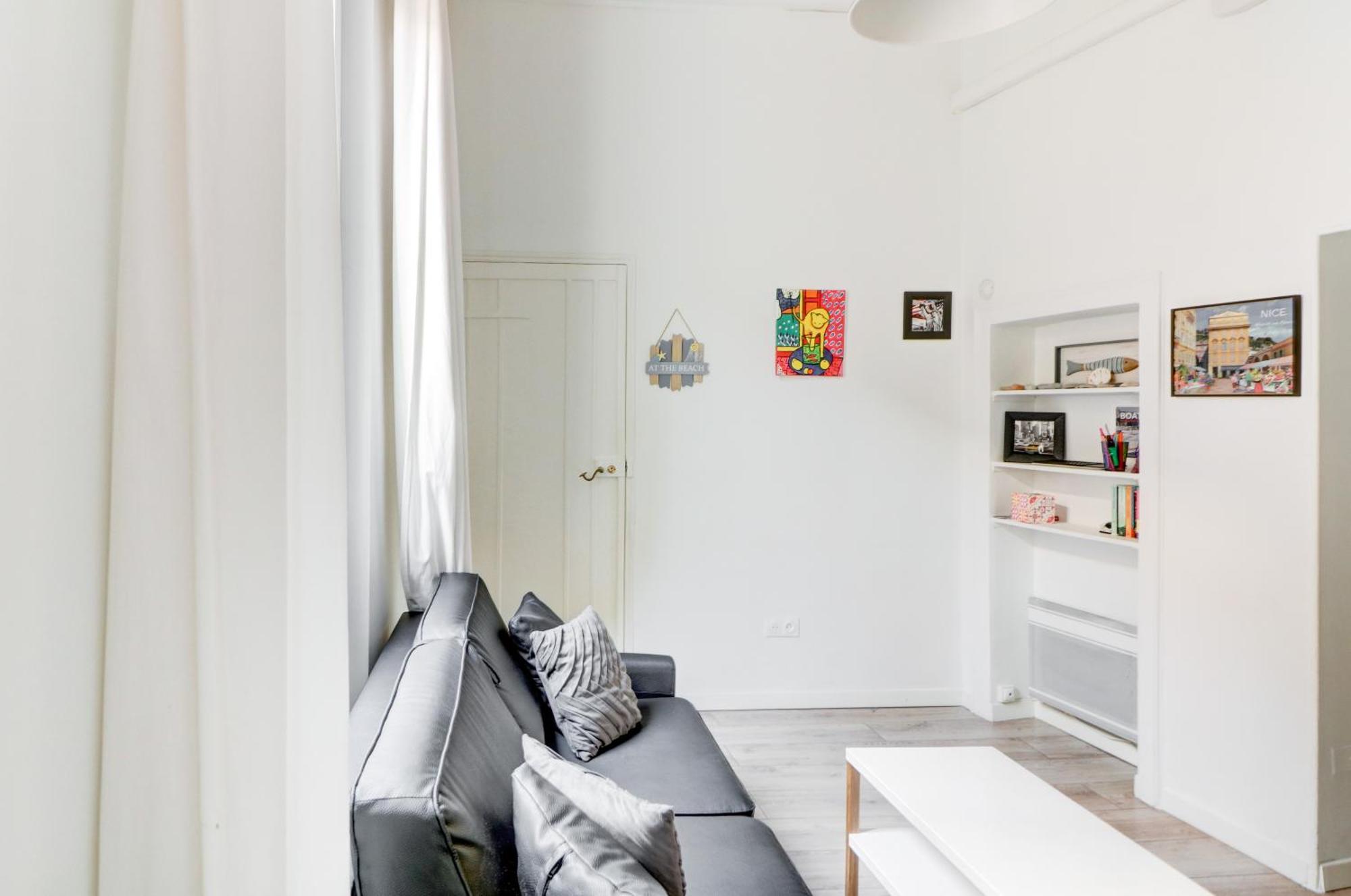 Lovely Cosy Flat In Nice Old Town Bagian luar foto