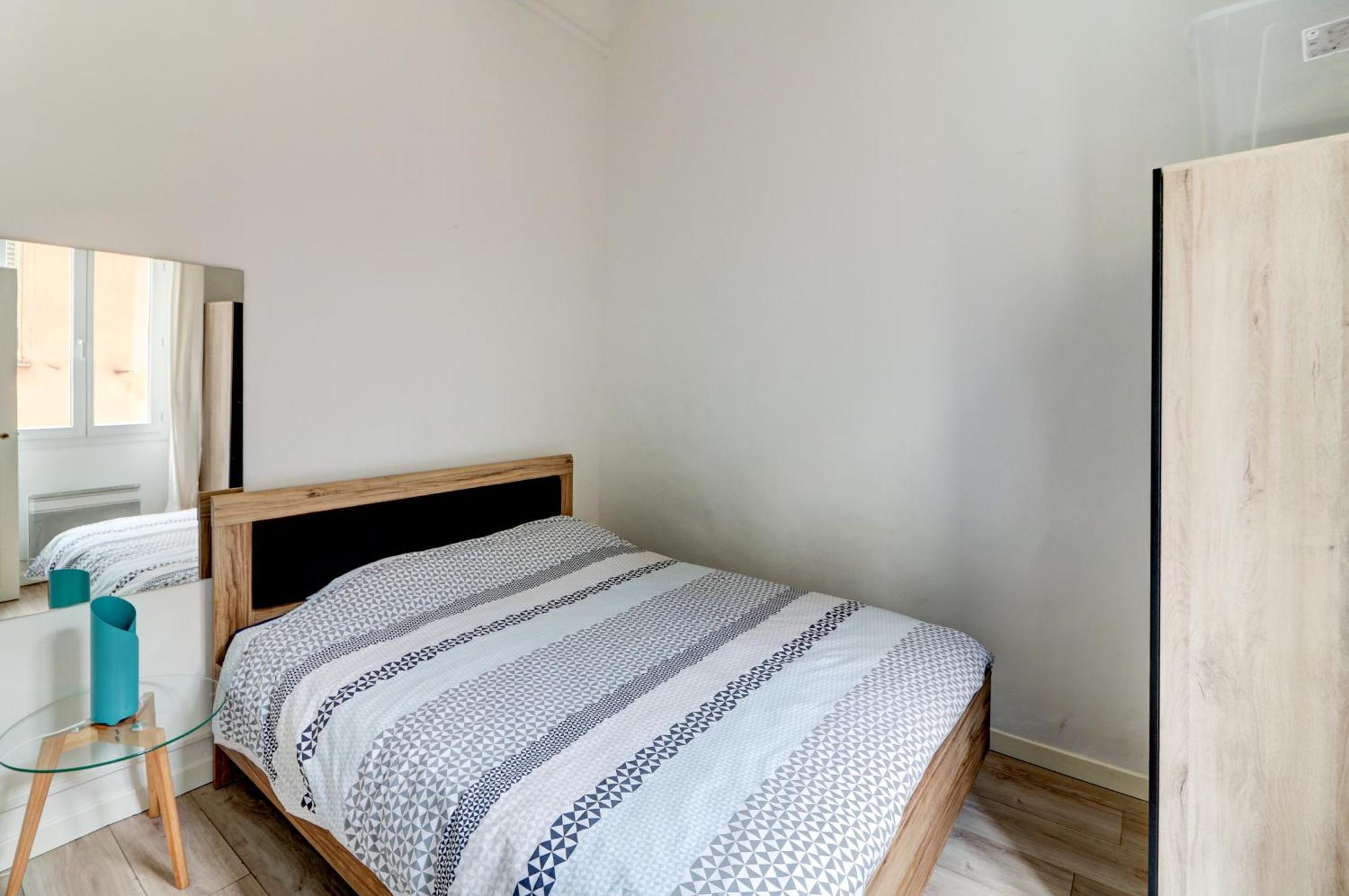 Lovely Cosy Flat In Nice Old Town Bagian luar foto
