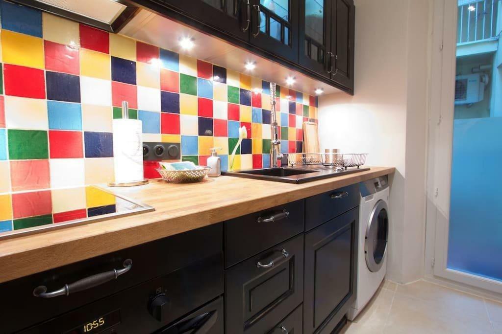 Lovely Cosy Flat In Nice Old Town Bagian luar foto